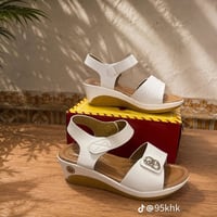 احذية طبية • مقاسات ٣٧،٣٨،٣٩،٤٠،٤٢،٤٣ • توصيل