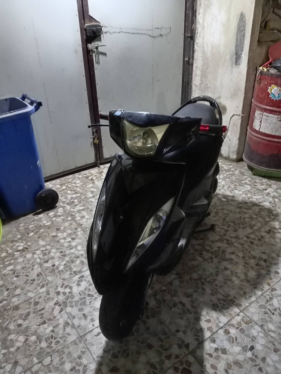 سلام عليكم ورحمة الله جي تي ار نوزل كفاله عامه ما عده الكفر الأمامي شويه متعوب باقي دراجه شلعه معدل ماشيه ٣٨ سعر الدراجه ٩٠٠ الف مكاني نجف كوفه *********** واتساب
