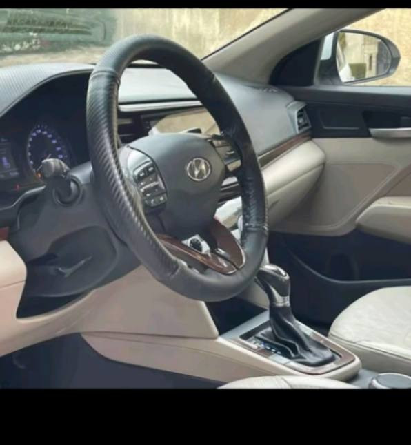 النترا ٢٠٢٠ خليجي مكفوله فول الفول  ١على١ رقم بغداد باسمي 
سنويه ٢٠٣٠  هزه جديده 
ماشيه ٧١ الف 
كير ايتي 
محرك ٢٠٠٠ دوش 
داخل مصيج 
مكاني رمادي 
للاستفسار  خاص ماسنجر  مفتوح 🌹🌹


**إذا كنت صاحب هذا الإعلان وتريد حذفه لأي سبب، رجاءا أرسل رسالة إلى الدعم الفني**