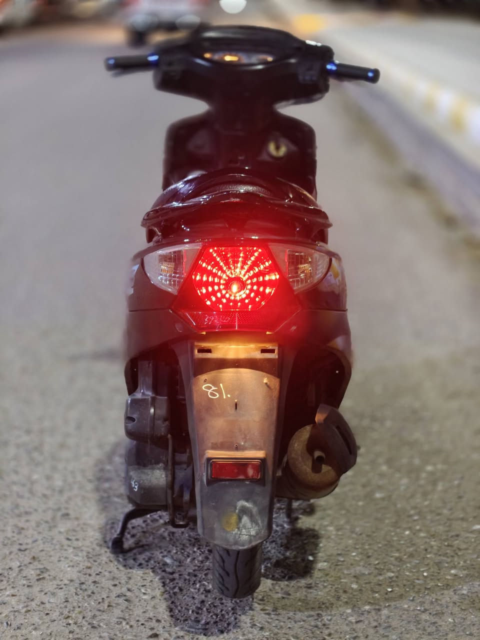 سلام عليكم كامكو v2 مديل14 للبيع كفاله عامه مكينه ناعمه المكان رفاعي السعر 800وبيها مجال


**إذا كنت صاحب هذا الإعلان وتريد حذفه لأي سبب، رجاءا أرسل رسالة إلى الدعم الفني**