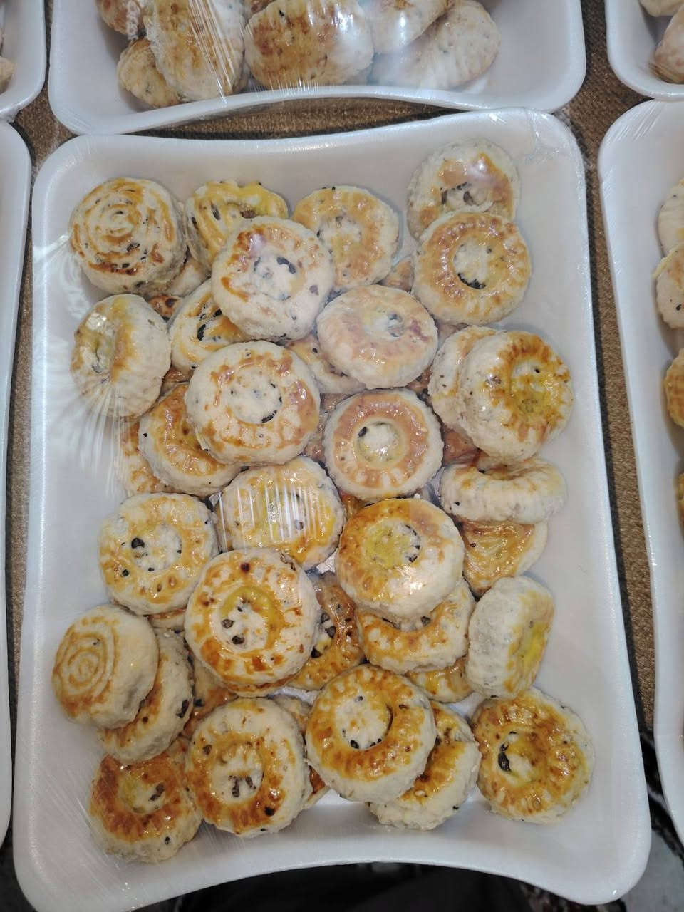 الحمد لله حمداً كثيراً طيباً مباركاً فيه
جزء من تجهيز طلبات  اكليجه شهر رجب الكيلو ب8 للحجز على الخاص او على رقم الواتساب ***********يوجود توصيل داخل
