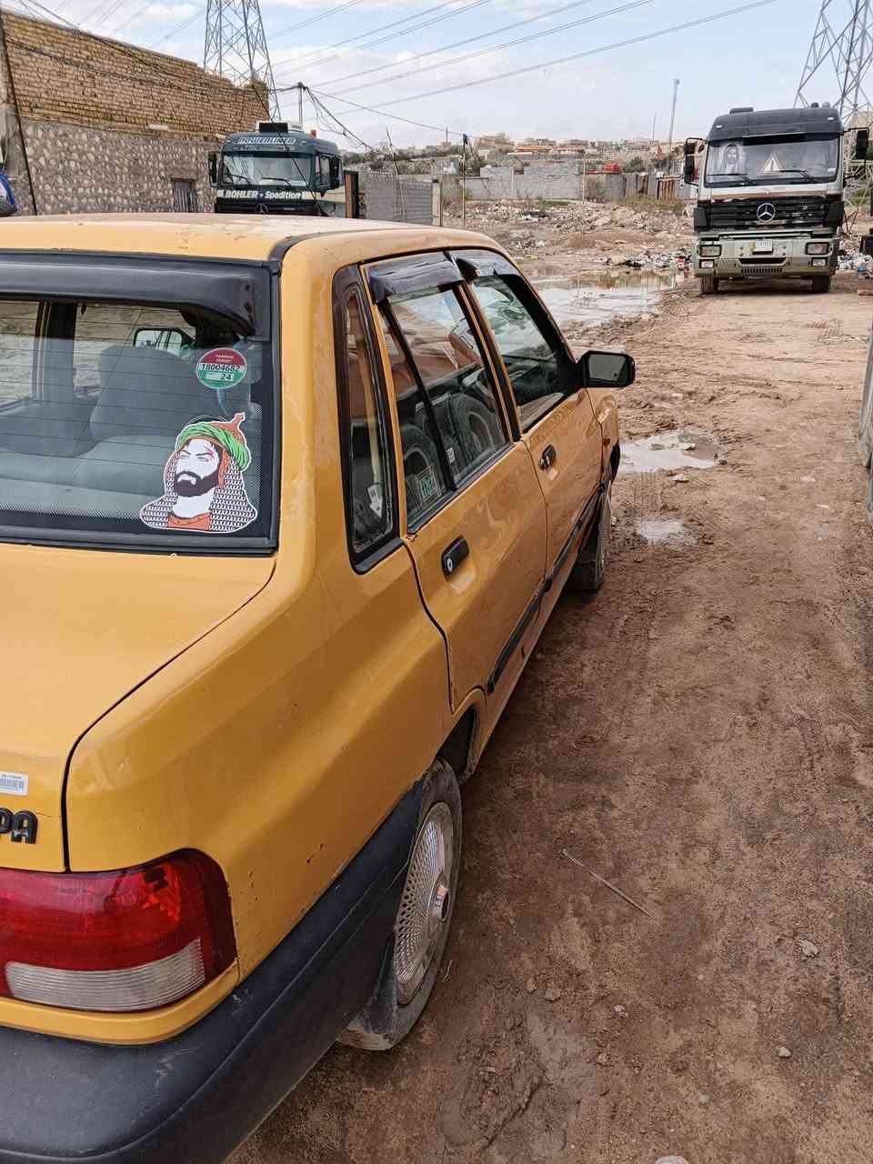 السلام عليكم سايبا2011 مكينه بحالها ممتازه وكيرهابس الرابع مرات يفلت سياره كهربائيات وحداديه وتخم تاير كله جديد شاصي معمر رقم بغداد اصولي مستمسكات راعيهه كله موجود بس ما متواصل ويا السعر 11 بيه مجال حك الجيه العنوان نجف شارع المدينه رقم الهاتف ***********
