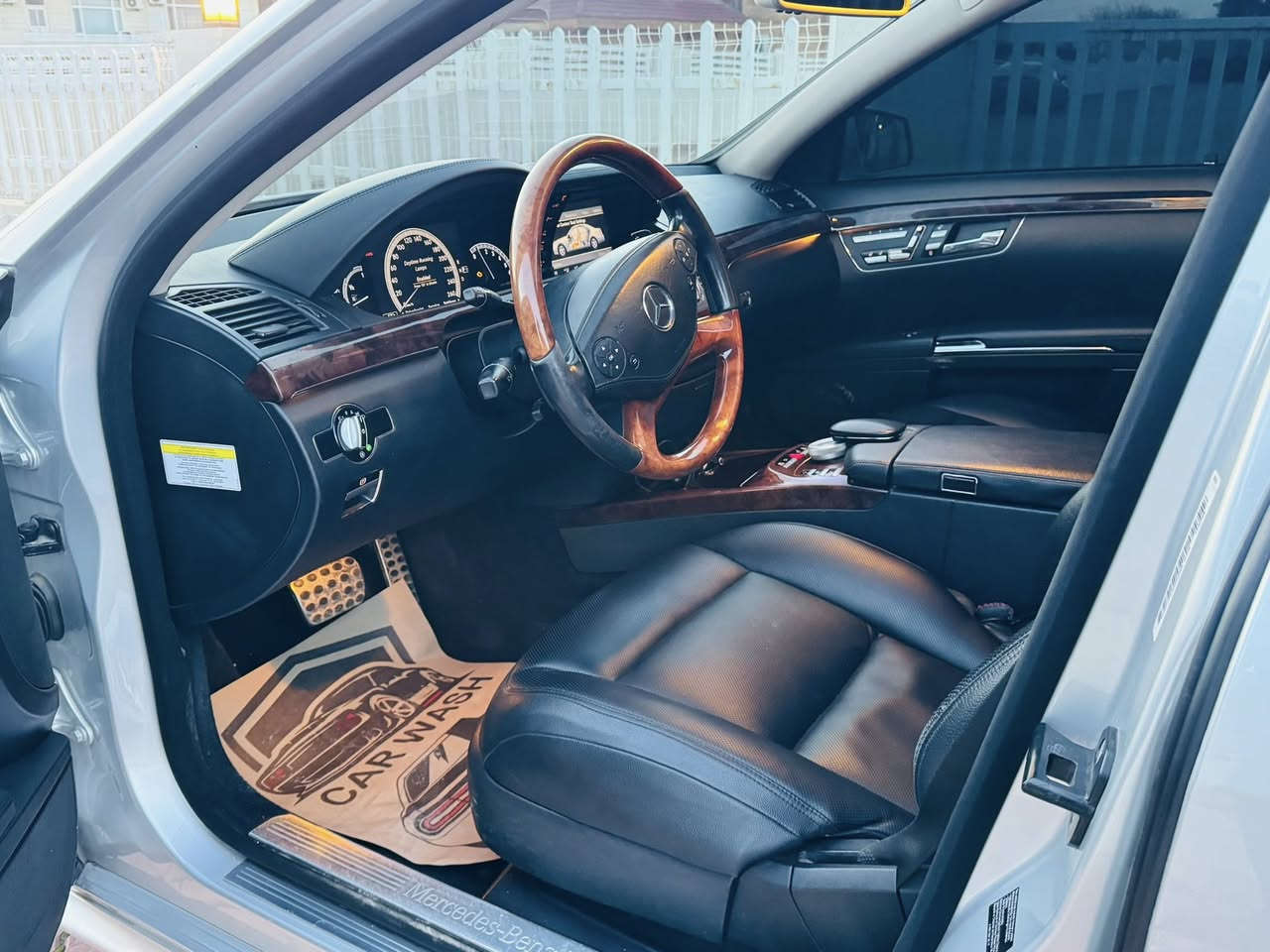 2012فول فول  s550 بدون توربو  كفاله عام. بدون. صبخ  سعر ١٠٠$ زم ***********
