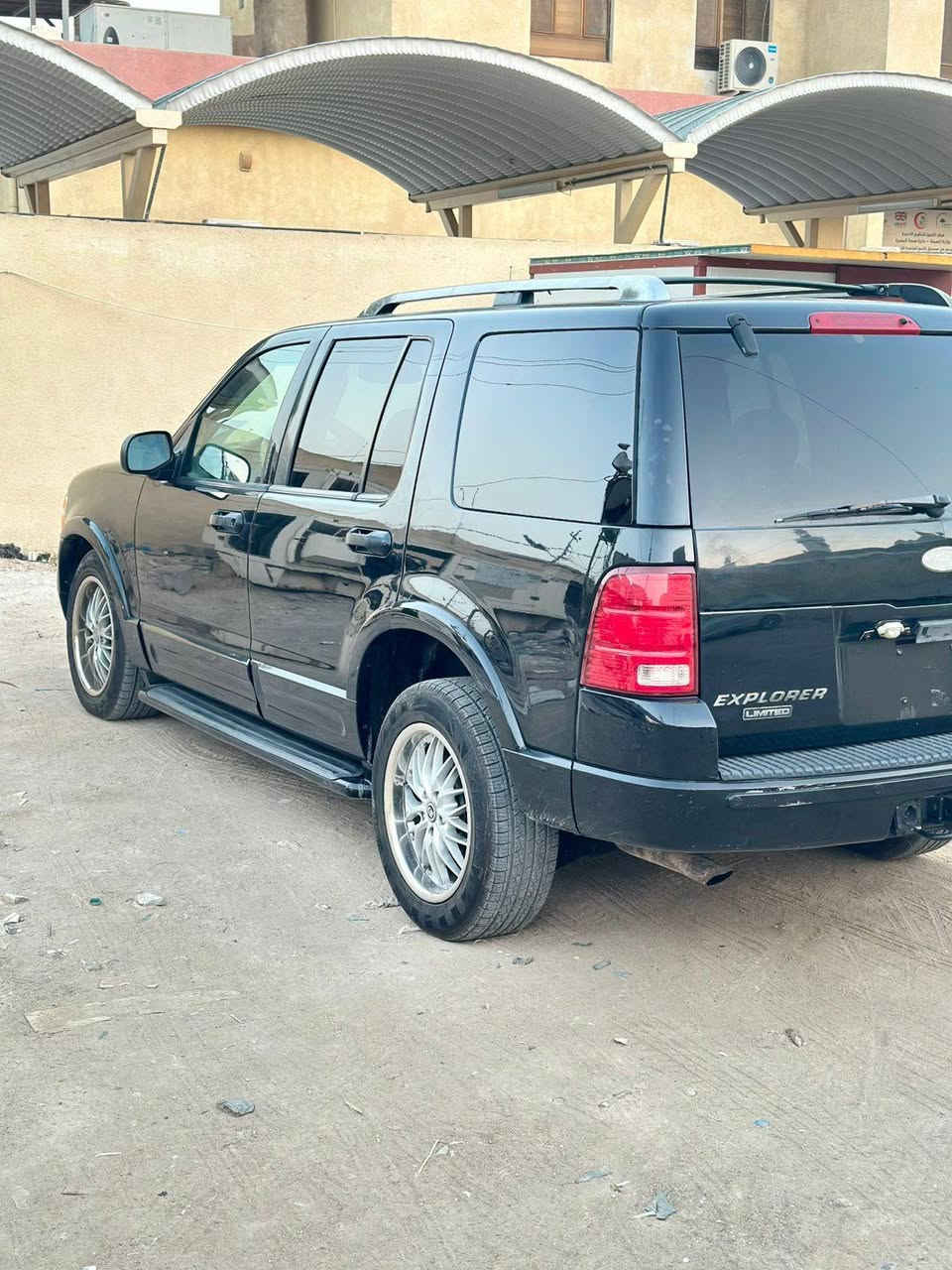 فورد اكسبلور ٢٠٠٣ رقم بصره تحويل مباشر سنويه مجدده سياره جاهزه كفاله معده مقدمه البنيد صبغ معه جرد القماره السعر ٨٥ وبيه مجال للطيبين البصره الجبيله***********
