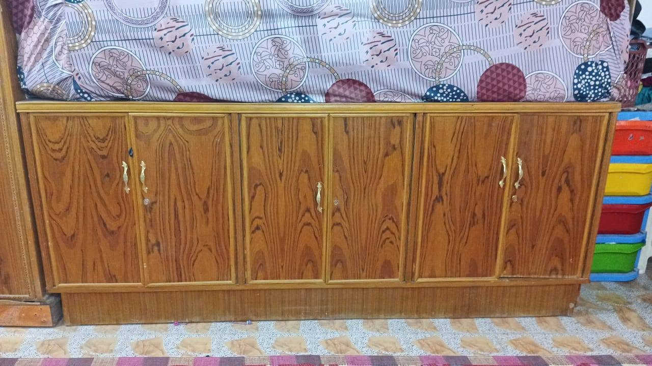 سلام وعليكم كنتور وبوفيه البيع حيل نضيفات السعر 200 وبيهن مجال


**إذا كنت صاحب هذا الإعلان وتريد حذفه لأي سبب، رجاءا أرسل رسالة إلى الدعم الفني**
