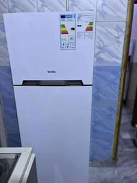 ثلاجه شركة فستل للبيع العنوان الحريه البستان  للاستفسار 07700862136