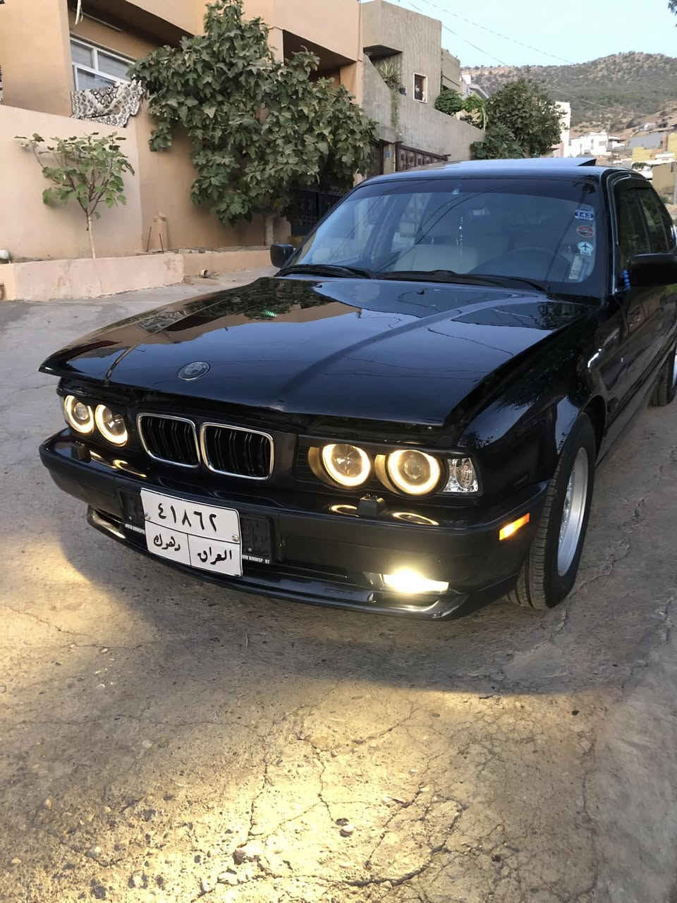 بيم بو فروتني موديل 1996 گيرعادي 520i گير و مه كينه شرت كوشن جلد فورميك دبل به ره شوت دبل جه كمجه ته بريد و هيته ر شرت كاره باي شرت سلايت فول فول به س گير عادي ژمارا موبايلي ***********
