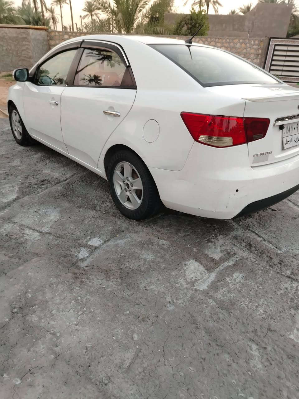 سيراتو 11 أربيل كفاله من ضربه بيه رشات صبغ تريد وكاله تريد تحويل بليعجبك. ***********.
السعر 80 وبيه مجال العنوان النجف الكوفه.
