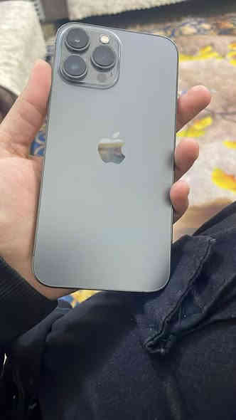 13برو ماكس بطاريته 80 بدون ملحقات  ب650 
***********"
