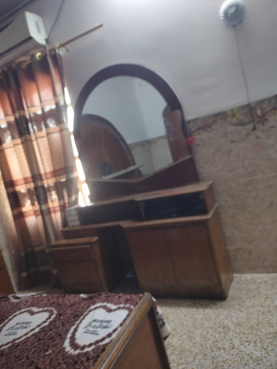 متاح غرفة اخشاب صاج
السعر 400 
مکانی موصل جانب الایسر


**إذا كنت صاحب هذا الإعلان وتريد حذفه لأي سبب، رجاءا أرسل رسالة إلى الدعم الفني**