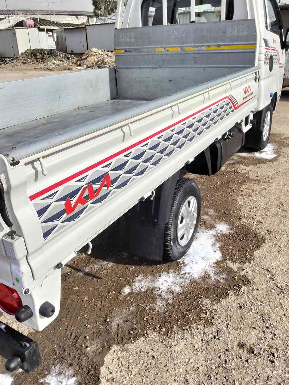 السلام عليكم
كيا مفتوح موديل 2022 سياره رقم بغداد انكليزي 
مكينه 2700جديده لا صرف ولا بخار ولا تنقيص وكير ومكينه واكسل وشاصي ورقم شاصي كل مكفول تخم تاير جديد سياره جاهزة شاصيه بل كارتون سياره مكفوله كفاله عامه لا ضربه ولا صبغ ولا تبديل عد بارد اصبعين والباقي مكفول شرط التحويل العنوان بغداد السعر 143وبيه مجال بسيط الرقم ***********
