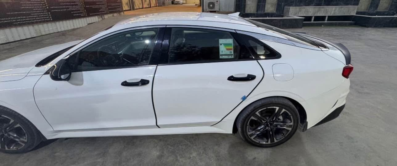 السلام عليكم k5موديل 2023فول عده الفتحه مكفوله عده طخه بصيطه بل الكرن مال جاملغ التواصل*********** سعر 195وبيه مجال للطيبين النجف, العراق
