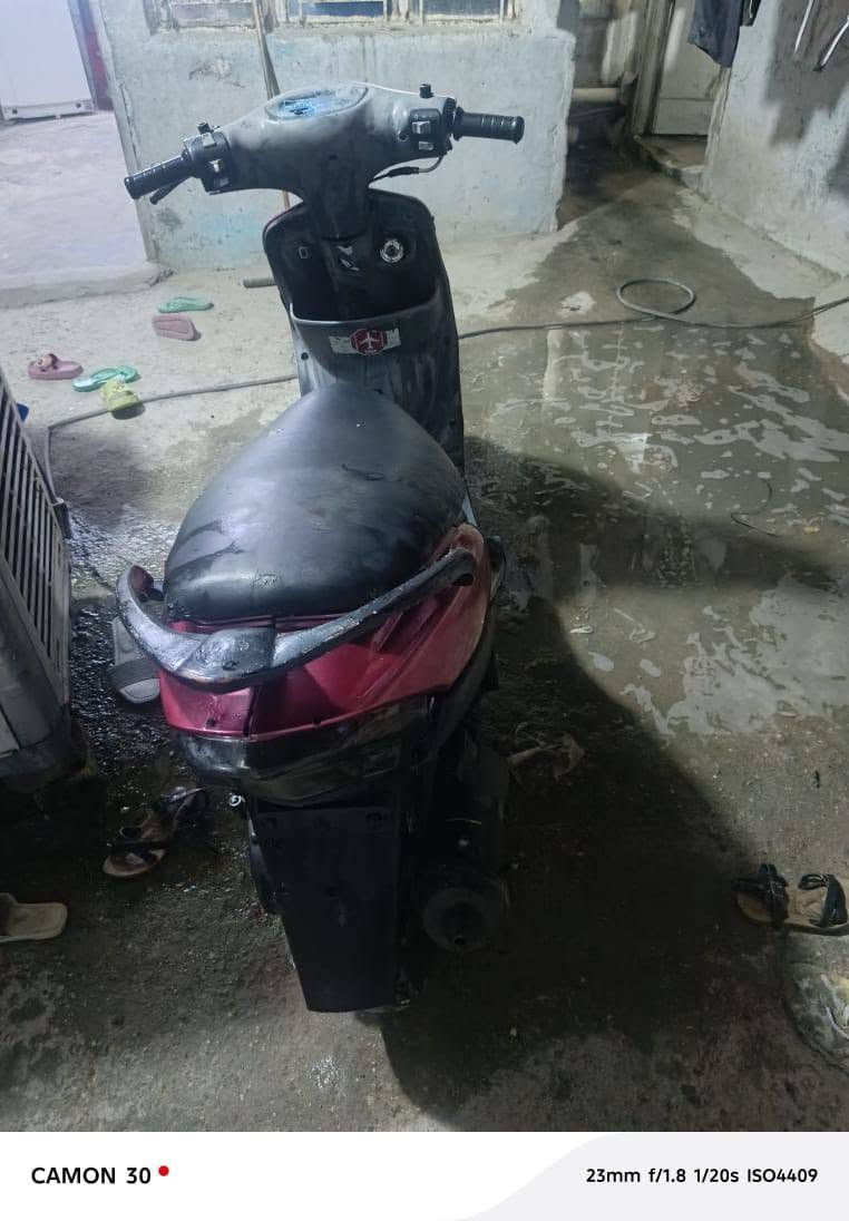 السلام عليكم ماكس منغولي دراجه حلوه ونشطه سرعه ١٢٠ نقص سلف ما اعرف شبي وكعكه صالنصه السعر ٣٢٥ وبيها مجال للشراي مكاني الدولعي ***********
