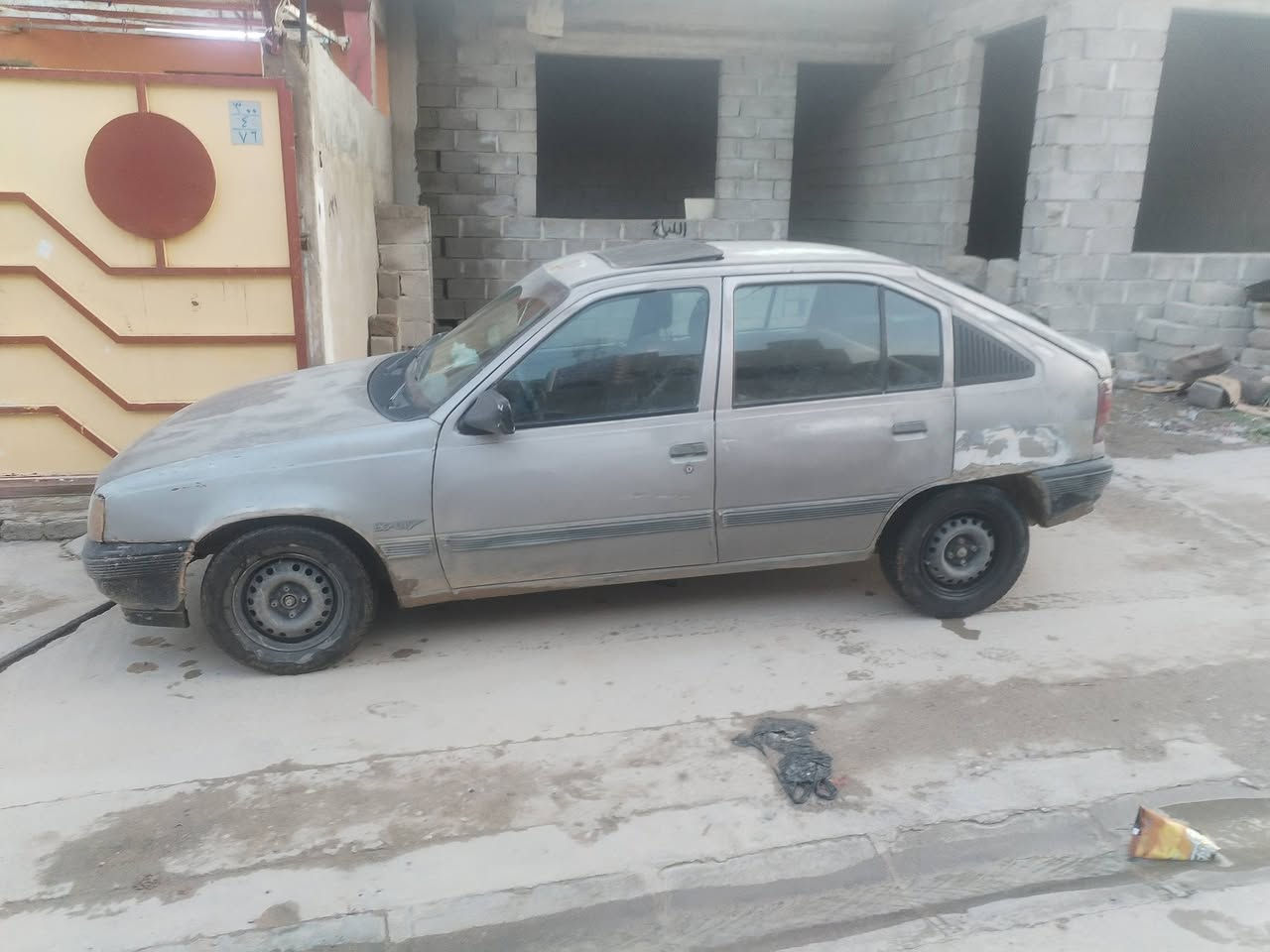 اوبل كاديت وضع شراكة محرك بي صرف حجم 18رقم الماني شرط التحويل بيها دواير مصلحه فقط السعر 27وبيها مجال توصل ***********
*********** مكان موصل ايسر
