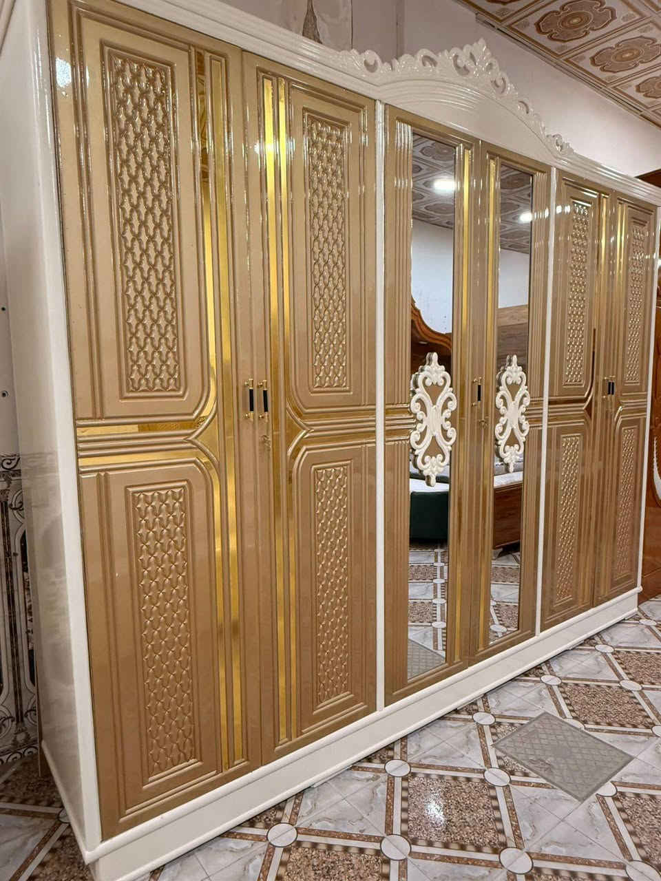 يعلن معمل ومعرض الجشعمي
بمناسبة اقتراب عيد الفطر المبارك 🌙
عرض خاص لمدة 7 ايام 💥
الكميه محدوده 💯💯
غرفة نوم صاج عراقي 
صبغ حراري درجه اولى 🤍
السعر مليون و750 🗯️
عنوانه الرمادي التأميم😜
للاستفسار *********** 📞
