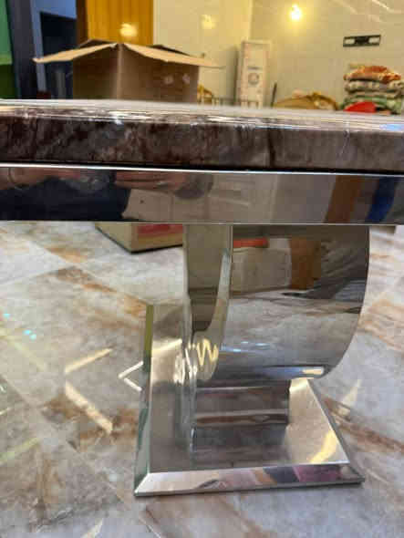 قنفات وميز طعام للبيع للتواصل على هذا الرقم...
***********
