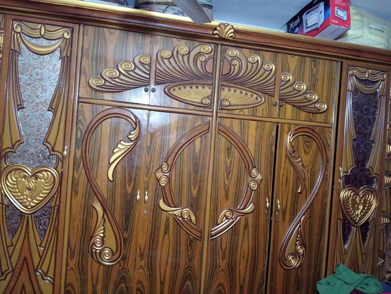 غرفة اخشاب للبيع اتصل في بلديات بغداد ***********
