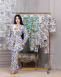 تراك نسائي • ٤ قطع • مقاسات L-3XL