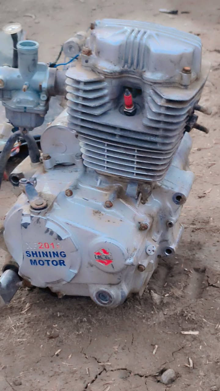 مكينه لبيع مديل ١٩السعر ١٠٠وبي مجال قليل الرقم***********
