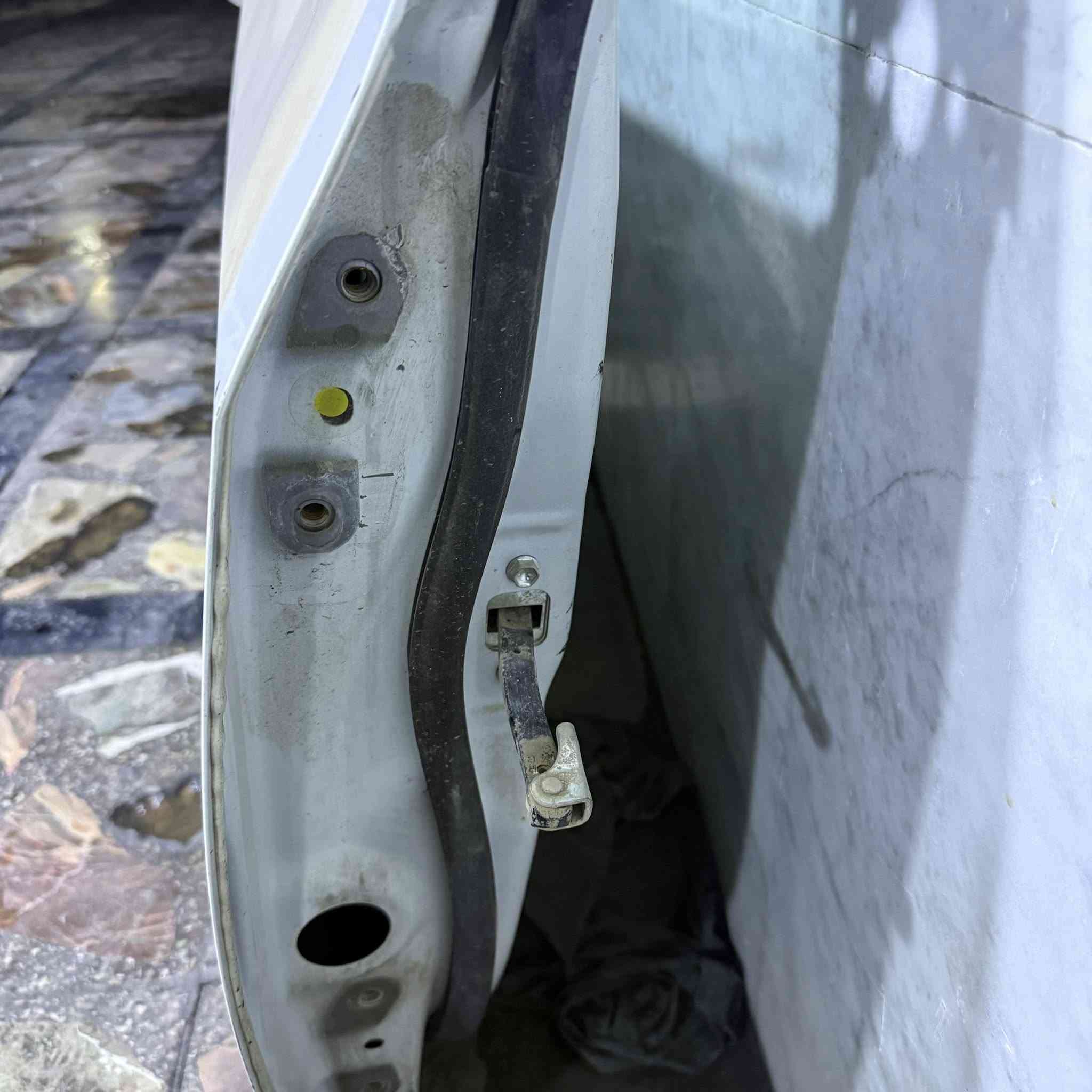 اغراض كورلا للبيع من 2016 الى 2019
قيم واخذ 
باب كامل اصلي امريكي عدا بطان جهة اليمين
جاملغ اصلي جهة اليسار يرادلة شوية بارد 
دكتات تبريد والساعة
***********
