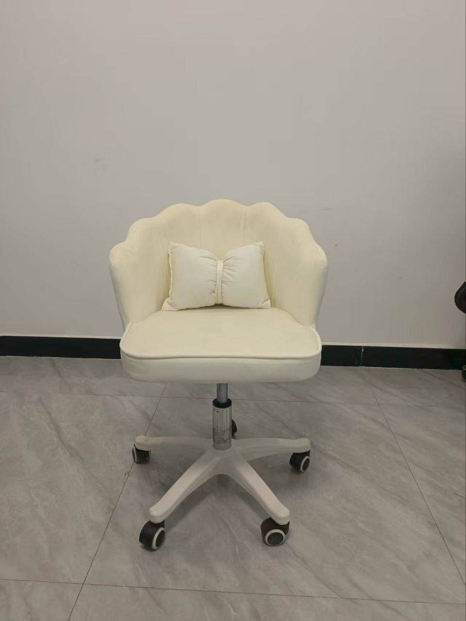 🔥عرض تفليش الاسعار🔥
👑كرسي مكتبي فيونكا 👑
🔴قياس بالصورة
🔴لون وردي💗 وابيض 🤍
🔴كوالتي عالي


**إذا كنت صاحب هذا الإعلان وتريد حذفه لأي سبب، رجاءا أرسل رسالة إلى الدعم الفني**