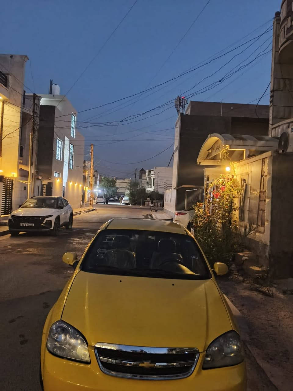 فورنزا للبيع رقم بغداد انجليزي سعره 45 مكانها مدينه الصدر *********** سياره نظيفه
