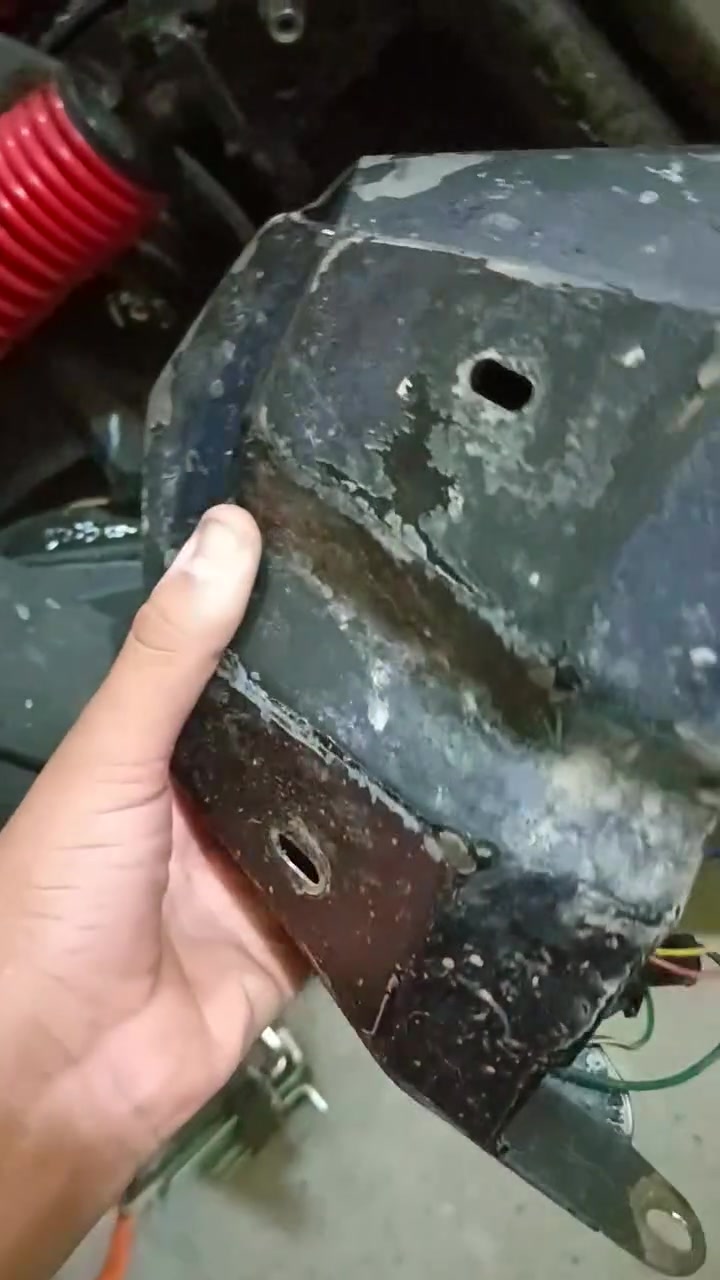 سلام عليكم بك لايت r6 نضافة شوفت عينك يرادله قواعد وترتيب استفسار خاص او اتصل ***********
