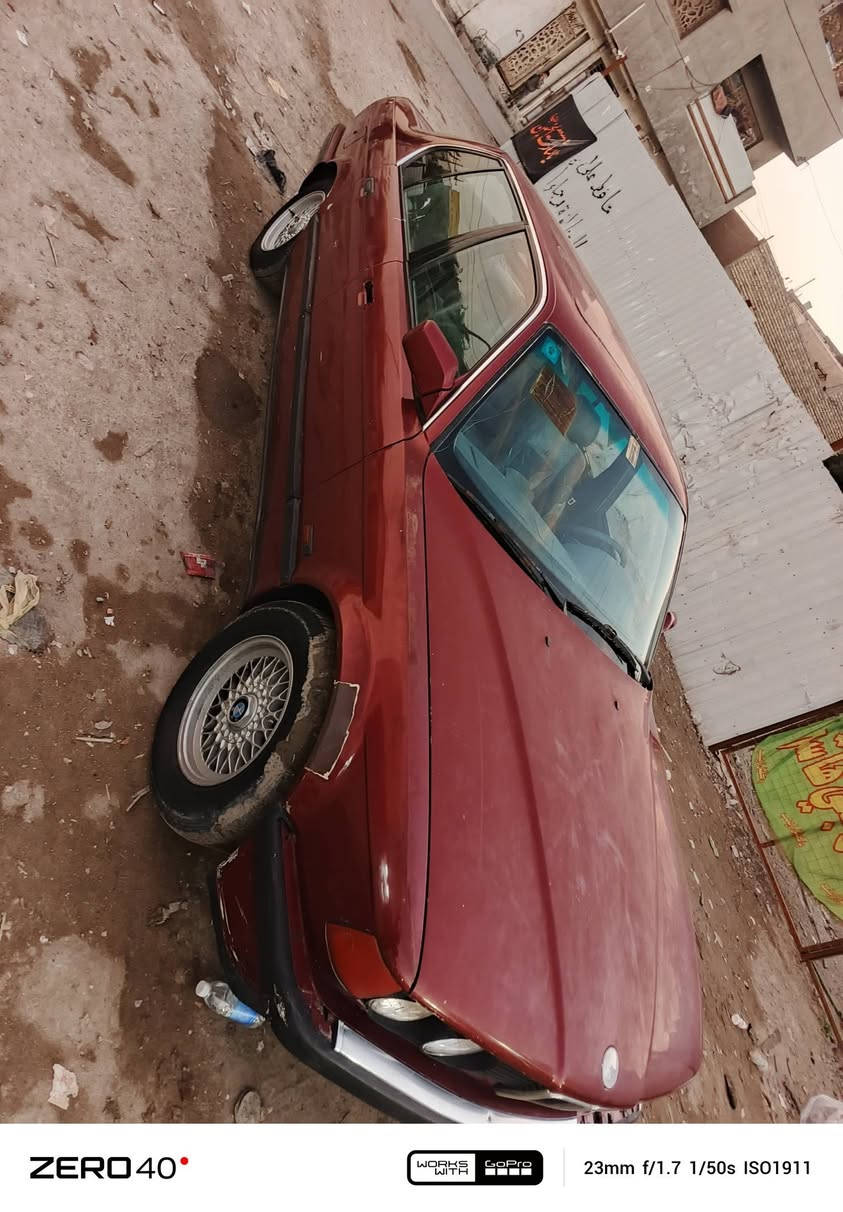 سلام عليكم بي ام 735 البيع
رقم مميز حلو بغداد سنويه تنتهي 2030
سياره عضمته حلوه بيه بس ضربتين بل جاملق الخلفي وجاملخ المامي ضربتين زغار 
مكينه بدلته جديده مال تفصيخ 
داخل رادله دوشمه وترتيبات 
سعر ٤٦ & وبيه مجال بكاني بخداد ضباط ***********
