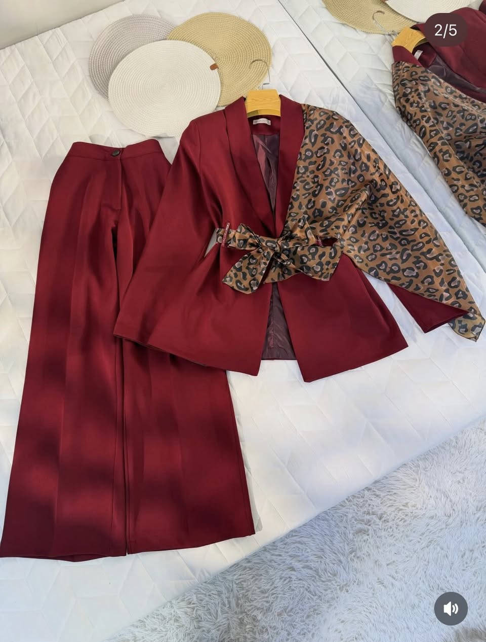 جديدنا😍
‏✨New Collection✨
طقم ، خامة دابل تركي
. 
القياسات: 38 ،40 ،42 ،44 ،46 ،48. 

توصيل كل المحافظات بالعراق


**إذا كنت صاحب هذا الإعلان وتريد حذفه لأي سبب، رجاءا أرسل رسالة إلى الدعم الفني**