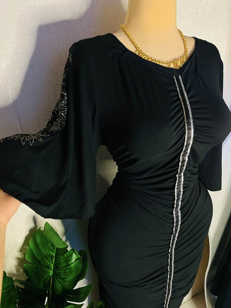 جمال الموديل 🏴✨🥹
خامه فانيله زبده 
قياس فري سايز تلبس من وزن50 الى وزن 85 
فستان مو دشداشه 😝😍
تخصر جسم⏳🤎

✨✨✨✨✨🏴🏴🏴🏴🏴


**إذا كنت صاحب هذا الإعلان وتريد حذفه لأي سبب، رجاءا أرسل رسالة إلى الدعم الفني**