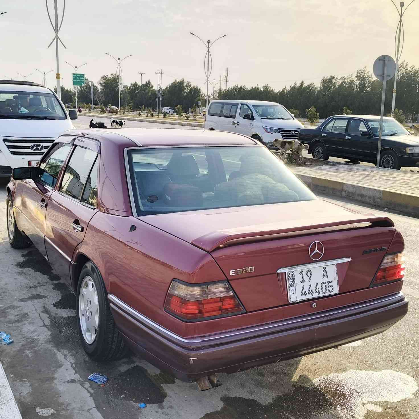 سياره مالسدس مديل 91 سياره جاهزه مكينه وكير وحداديه  بسمي  مكلف بنشر *********** سعر 75 وبيه مجال بصيط
