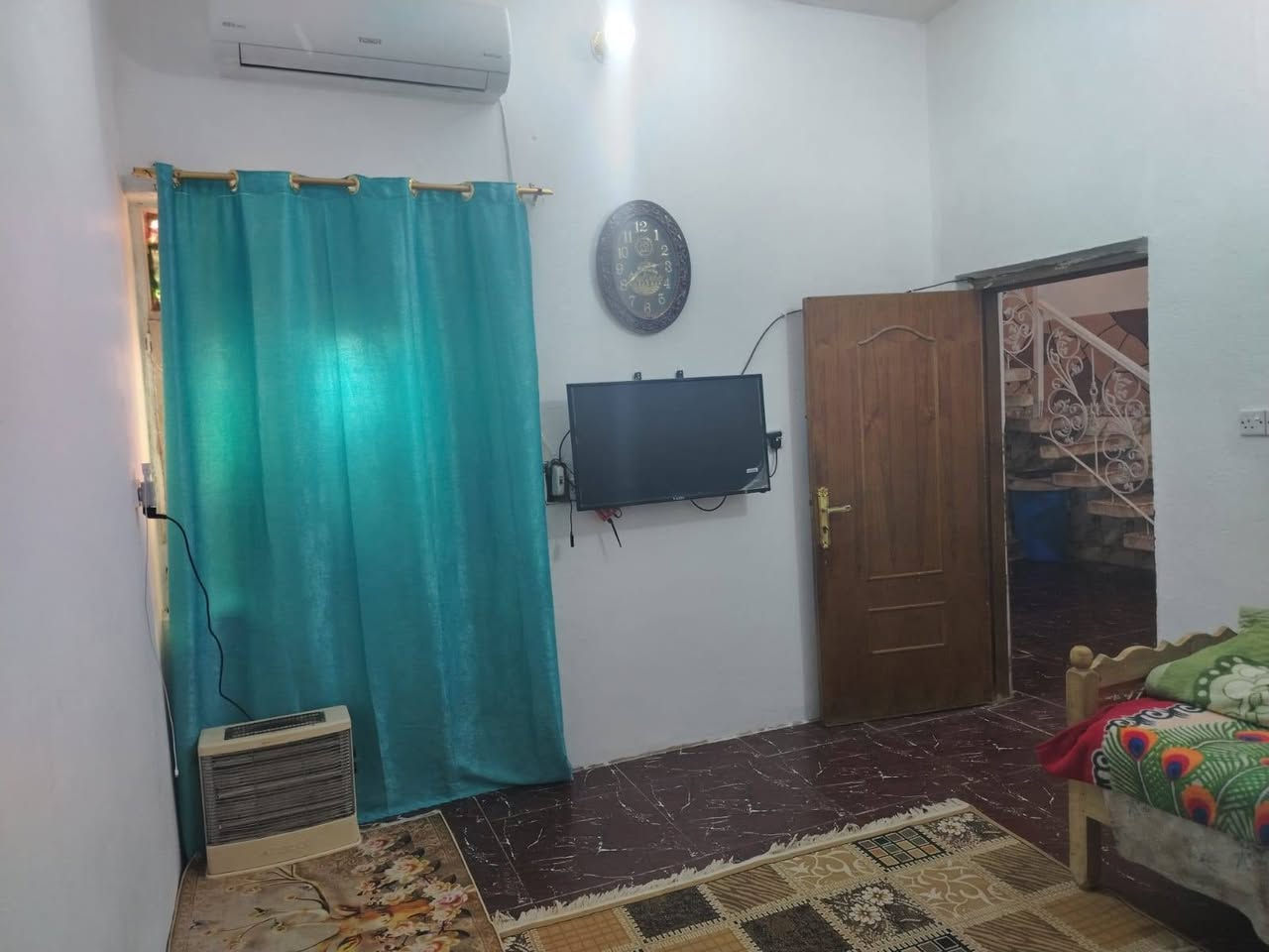 بيت البيع دور نفط مساحه 150 ركن قاطين سعر 95 رقم *********** عمارة, ميسان
