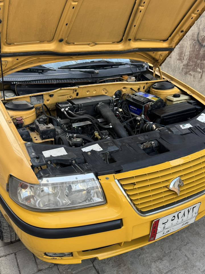 سمند موديل 11 سنويه لل27 سياره بسمي ولا ربع عليها مصفره كلشي مكينه جديده سياره كلش نضيفه بيها بس جاملغ خلفي معمر كامل ساره احله من الصور كلشي شغال مابيها نقص 30 قفل مكاني بغداد حبيبيه *********** بشرفك إذا مو شراي لا دك
