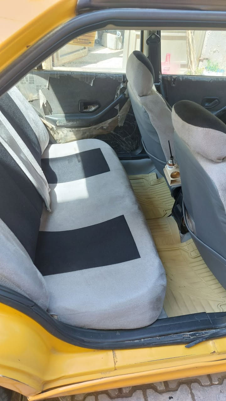 السلام عليكم  بيجو بارس موديل 2012  تخم تاير  حداديه جديده مكينه خير من الله  دواخل جديده الغرفه جلد السياره متعوب عليه  السنويه ل29    ب أسمي السعر 41    مكان السياره كربلاء    موبايل ***********
