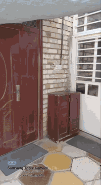 للبيع _ دار في شاطئ التاجي (البو عبود )
المساحة 85 م ² ، طابقين
الطابق الأول: كراج ، صالة ، مطبخ ، غرفة نوم ، حمام غربي ، ترك يحتوي على كيزر وبئر. 
الطابق الثاني: غرفتين نوم ، حمام شرقي ، سطحان. 
الموقع : الطائيات  ، الجنس : زراعي صرف 
السعر على الخاص 
للتواصل  مباشرة مع المالك _*********** بدون دلالية
الغرض من البيع لشراء بيت
