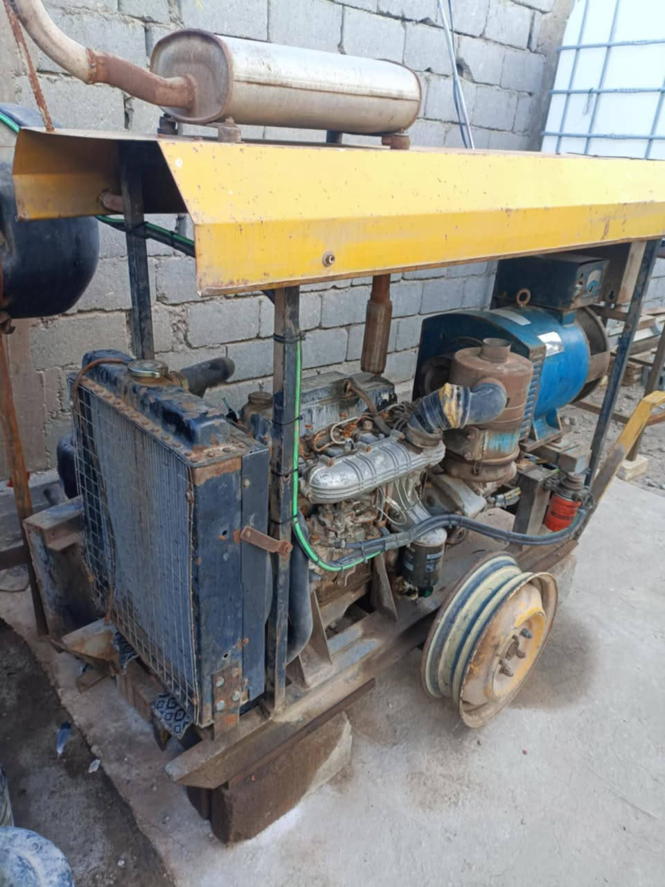 مولد نضيف وجديد لا تبخير ولا تنقيص للبيع ***********
***********
