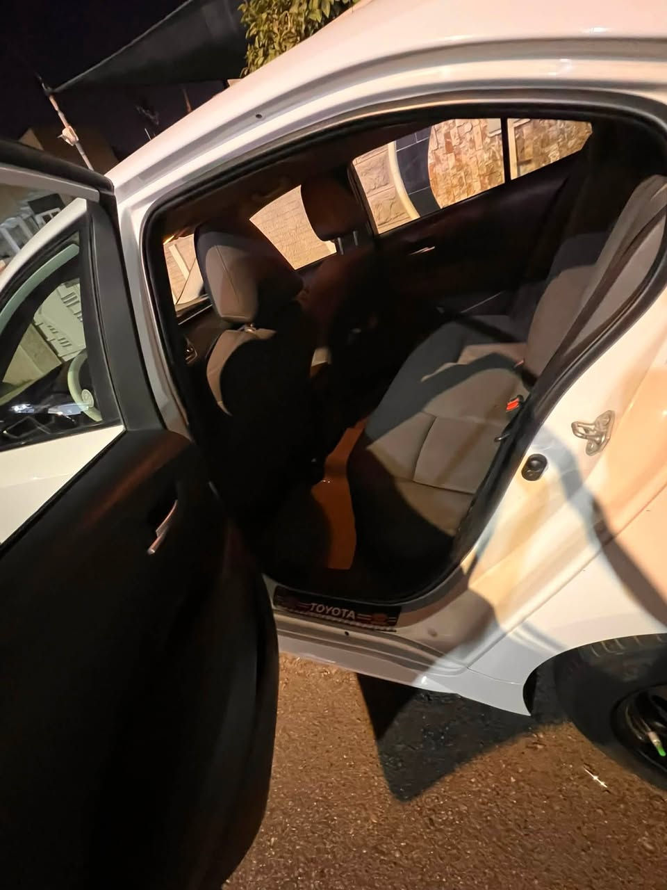 سلام عليكم كورلا للبيع فقط موديل 2021 امريكي بانزين محرك 1800 صور حادث ع خاص
ماشيه 130 الف كيلو سيارة معوقين  السعر 118 

رقم تليفون ***********
