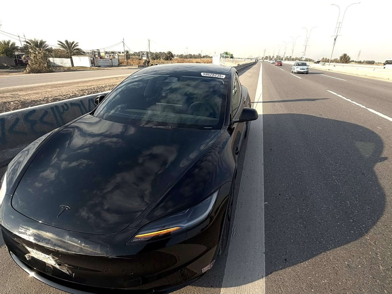 السلام عليكم
Tesla Model 3 Black Edition Standard Plus

موديل 2024 

السعر 210$

سياره فحص مؤقت يعني اي محافضه تترقم

السيارة اون لاين

الحادث قطعتين باب السايق والخلفه

البوب اصليات اخذتهن وصبغتهن توحيد لون + اكو صبغ جوه القفل مال باب

• تقطع بالشحنة 450 كم

• سقف بانوراما زجاج

• شاشة كبيرة اماميه + شاشة صغيره خلفيه

• كاميرا خلفية

• حساسات خلفية

• كاميرا امامية

• حساسات اماميه

• كاميرا جانبيه 

• تدفئه مقود 

• كراسي كهرباء

• كراسي تدفئه +  تبريد 

• غرفة جلد مميزة لون أسود 

• رادار امامي

• رادار خلفي

• رادار جانبي

• مانع تصادم

• محدد مسار

• كاميرات عدد 8 

• حساسات جانبيه

• مثبت سرعة

• كاميرات محيطيه 360° 

• تحكم بالسياره عن طريق الشاشة

• نظام قيادة آلية Auto Pilot

• عداد ديجيتال

• اضائه على مدار السياره RGB

• نظام (RCTA) للتنبيه عند الرجوع للخلف

• نظام (RSA) لكشف لافتات السرعه للطريق

• نظام (PSC) الرادار الذكي لمنع الاصطدام 

• نظام (LTA) لتحديد المسار على الطريق

• تشغيل عن بعد بل تطبيق 

• اوتو بارك

تفاصيل التسلا الباقي معروف 

للأستفسار الاتصال

***********
