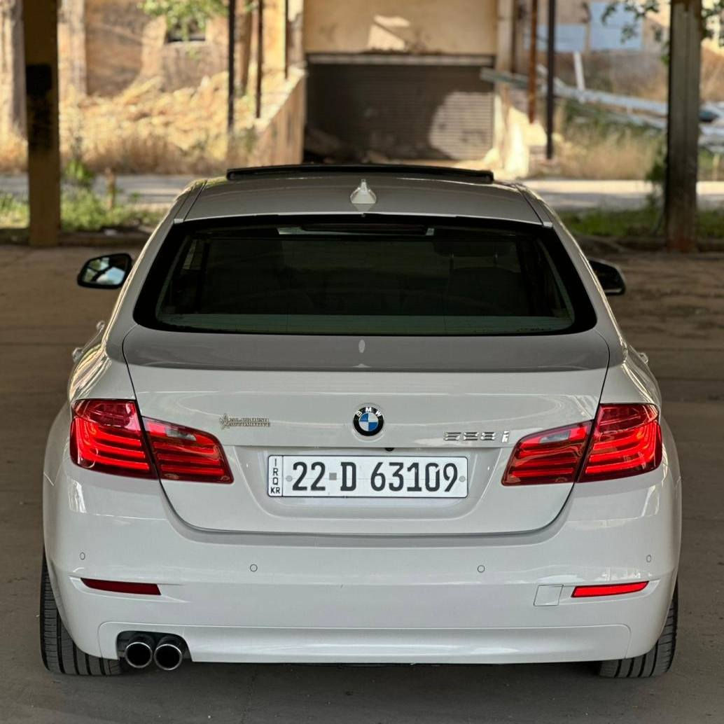 بی ئێم دەبلیو 2014 F10 حجم 528i 
مەکینەی 4 بستۆن توین تۆربۆ 
سفری شەریکەی العروش 
سلایت 
بەسمەیە شەغال 
کوشن جلد 
کوشن کارەبایی 
کوشن خەزن 
دەرگا شەفت 
کامێرا دواوەی 
سێ مۆدی لێخوڕین 
چوار تایەی نوێی لەژێرە 
سەنەوی نوێیە 
دەرگا سایەق بۆیاخە 
بێ دەعم بێ ناوگرتن 
وێنەی سۆنەرەکەیم داناوە 

سـعـر : لە کۆمێنت داوابکە ڕاستەوخۆ بۆت دێت 📥 

گێر و مەکیەنەی بەشەرت 
هیچ کێشەیەکی تێدا نییە 

ژمارەی خاوەنەکەی
***********
