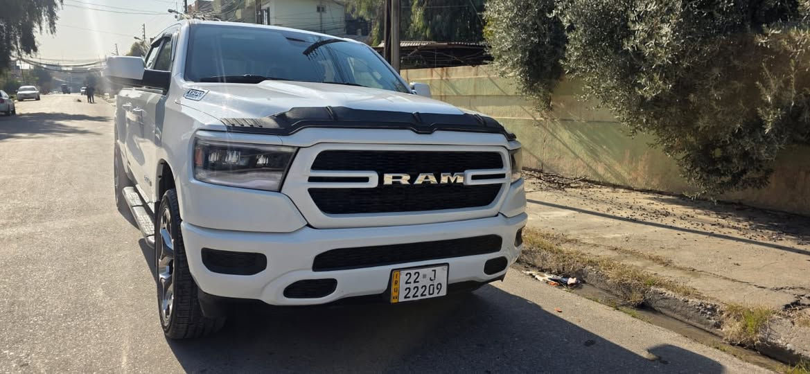 رام موديل ٢٢
٦ سلندر ايتوك
باب طويل بدي طويل
فور ويل 
ماشيه ٥٥ ميل
 محدث بجم لد 
ويل لمتدد
جنح قماره
سستم صوت كنترول 
تشغيل عن بعد 
بصمه 
صناديق تخزين
حوض بدي 
صبغ باب السايق وجامغ خلفي 
بدون داخل بدون يرباك

العنوان موصل 
***********
***********
