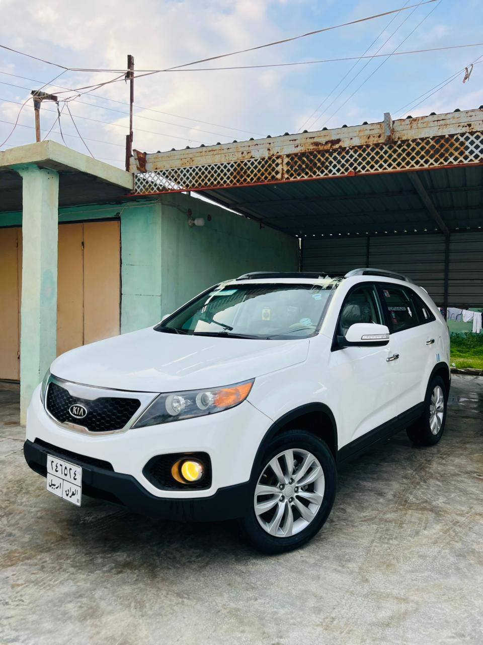 السلام عليكم

سورنتو 2012 خليجي 1/1

7 راكب محرك 6 سلندر 3.5

بيه صبغ قليل تلكيط موضح بالصور

فول مواصفات السياره بانوراما تحكم استيرن حساسات اشاير بلمري كامره بلاديه قطعتين تبريد سويجات 2 ٧ راكب داخل لونين....

محرك كير صدر جديد تايرات ٤ جدد سياره جاهزه

رقم اربيل سنويه بعده مو منتهيه تحويل

بيع ويرهم مراوس حسب القناعه

***********
***********
العنوان الشرقاط اسديره
