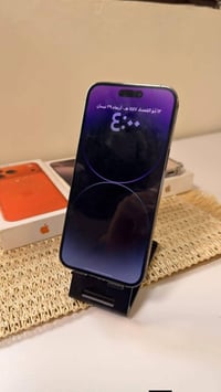 14 برو ماكس للبيع ذاكرة 256  بطارية (78)🔋 شرق اوسط  مكسور(ظهر فقط) الب...