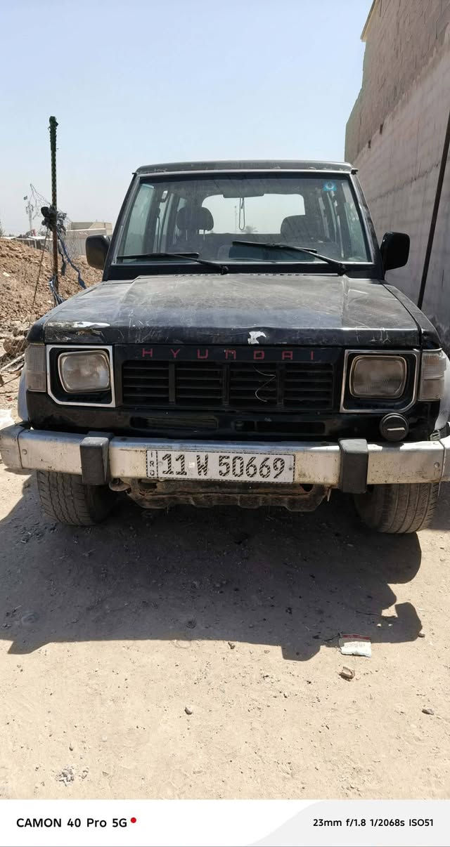 السلام عليكم كالوبر 96سياره حلوه عوزها ترتيبات بصيطه كهربائيات شغاله مكينه ونجي 6 كير نضيف عوزه بس حساس مدفع تايرات نص عمر الباب الخلفي موجود السياره باأسمي تحويل مباشر عنوان مدينه الصدر حي طارق الوصط.***********
