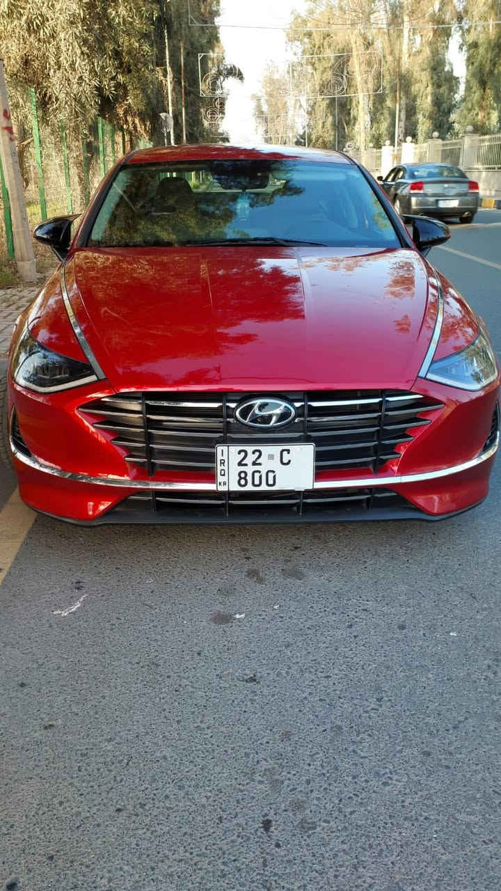 سوناتا موديل2021
رقم اربيل الدولي 
 بدون دواخل ارباكات سليمه 
مواصفات  SE
ماشيه 53 ميل 
2500 المكينه المرغوب تتفس  طبيعي
شاشة مع كامرا خلفيه دواره 
كيرها  دكم 
فول تحكم استيرن جهتين 
رادار امامي
تحديد مسار قياده آليه 
مانع تصادم ومانع انزلاق
شاشة اعطال 
سايد بريك دكمة يجي بالدشبول
لد امامي نهاري
لايت زينون بلادي
انضمة قياده 4 
حجر البيئه بلادي مالتها شرط الفحص
شواصي لغود امامي خلفي كفالة عامة
شرط ع الفحص 
السعر 158وبيها مجال 
المكان موصل 
الاتصال
***********
