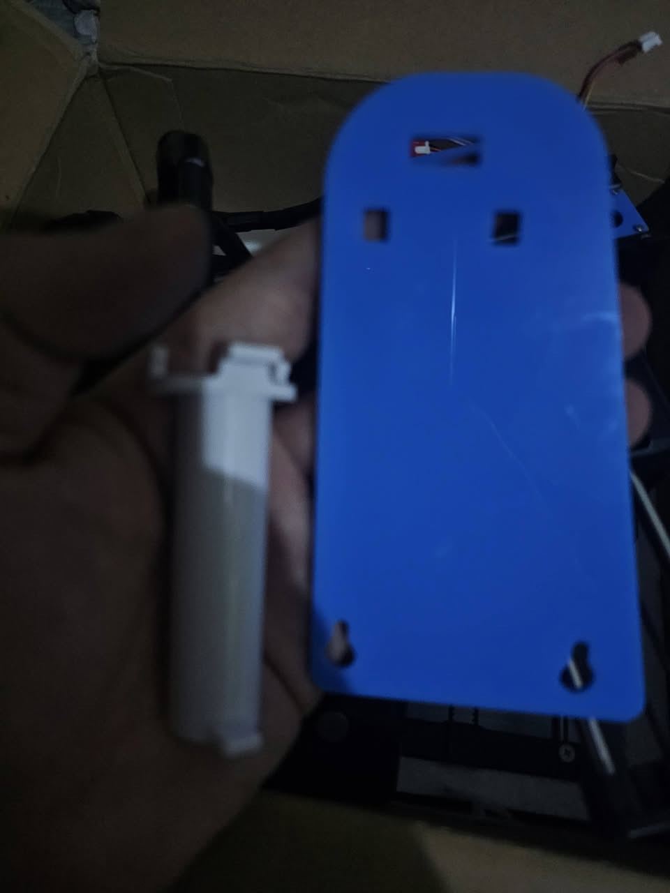 طابعة easythreed x1 للبيع
للبيع طابعة ثلاثية الأبعاد Easythreed X1 بحالة جديدة، تم تجربتها فقط للتأكد من عملها.
مناسبة للمبتدئين والتعليم والمشاريع الصغيرة.
الحالة: استخدام تجريبي فقط
تعمل 100% بدون أي مشاكل
المرفقات: جميع الملحقات الأصلية كاملة مع الكرتون
سبب البيع: عدم الحاجة
- *قيم و اخذ


**إذا كنت صاحب هذا الإعلان وتريد حذفه لأي سبب، رجاءا أرسل رسالة إلى الدعم الفني**