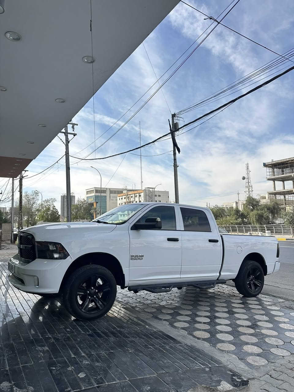 رام. 2019
ادوات ادوات  بدون مستمسكات
مشموله بلتسجيل حالين 
مكفوله من الحادث بيها مكانات صبغ

مكينه هيمي 7.5

عليها منظومه غاز 60 لتر 

مرفعه من امريكه 
جاهزه مجهزه 

سعر 120 
بيها مجال قليل
مكاني بصره

***********
