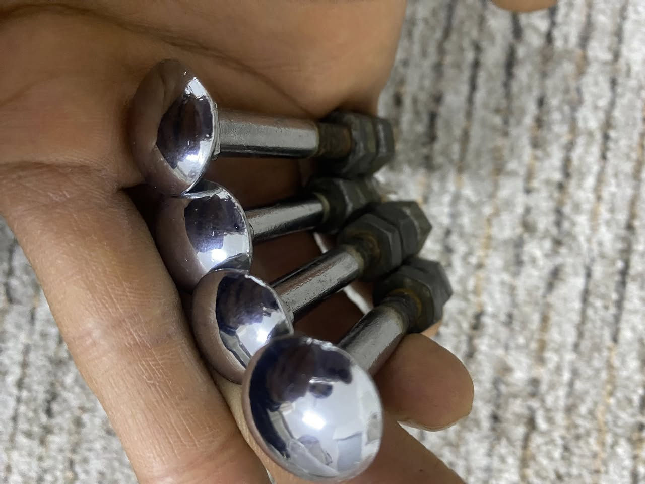 سلام عليكم ورحمة الله من رخصة الادمن غراض قديمة للبيع ***********
