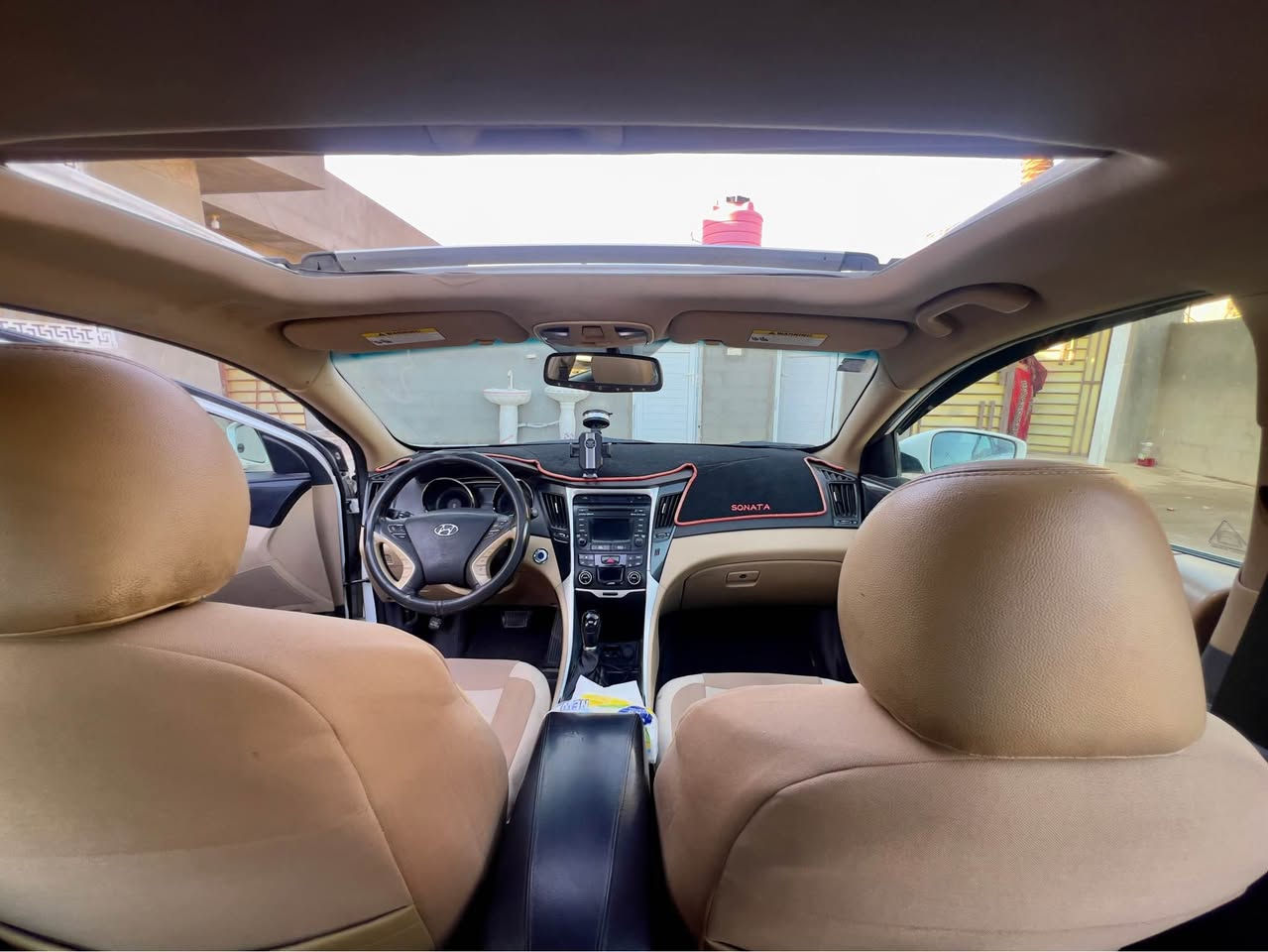 سوناتا 2014 أمريكي لمتد فول مواصفات 
حادثها جاملغ وبنيد مبدل بلادي 
ماشية : 168 الف

بصمة للتشغيل والأبواب ، شاشة كامرة بلادي ، فتحة سقف ، اشاير وحساسات بالمري ، حساسات داير ما داير السيارة ، كراسي كهرباء ، تبريد قطعتين محرك بلادي ما مفتوح GDI 
السعر : 125 

*********** حلة, بابل
