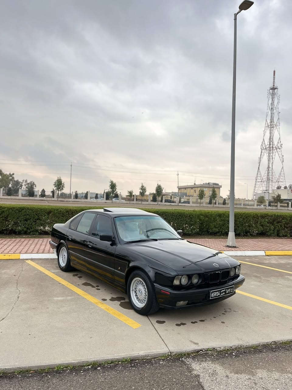 سەرەتا بەناوی خوای گەورە ئەوەی نیەتی بە قسمەتی دەبێت أنشاأللە لەوە جوانتر لەوە باشتر🤲
بۆ فرۆشتن شتی نمونە و تاقانەbmw ٥٤٤i📦ئارم پلاستیک سلێمانی مۆدیل ١٩٩١
تەبرید سارد و گەرم
سلایت 
چوار جام کارەبا 
ئاوێنە کارەبا
ئەی بی ئێس
پێش پان 
بەرمەجەی لایت💥
چوار تایە و ویلی لۆک
ویل مشەبەکی ئەمریکی لۆک لۆک
ناو سپی🤍
کوشن جلد 
کوشن هیتەر
ناو فۆرمیکا
٦ سەماحە 
سیدی بۆکس
پانکە کارەبایی 
ئەکسل نوێ تازە بۆم بەستاوە
گرایم شەفت نوێ
پشت و پێش تازە توندم کردۆتەوە
گێر مەکینە ئەکسل کلاج بەشەرت 
دەحامی لۆ دەحامی برخی لۆ برخی بەشەرت لە هەموو گیانی بگەرێی قنج و قەپ قۆپی نیە  ئارم و ئەوەلیات و خەرامەش بەشەرت
سەیارەکە نمونەیە لە جوانی و قوەت سحری ٧٧ وەرەقە و مەجالەک مشتەری نی سەرم مەهێشێنە جوابی کۆمینت 
نادەمەوە بۆ زانیاری زیاتر ***********

ئادمین ❤️
