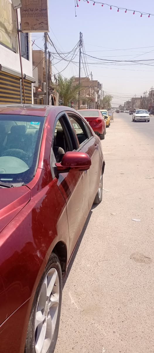 جيلي امكراند
2013 
سنوية لل32 رقم انكليزي حرة السيارة تحويل ثاني يوم السيارة مصبوغة عام ومبدله باب وچاملغ وبيها تلحيضات طخات بسيطة السيارة بيها عطل كهربائي الكير يبوش مرات والمحرك يخربط اشتريتها قبل شهرين وماكدرت اكمل نواقصها 
السعر 30 وبيها مجال حك الجية
***********
